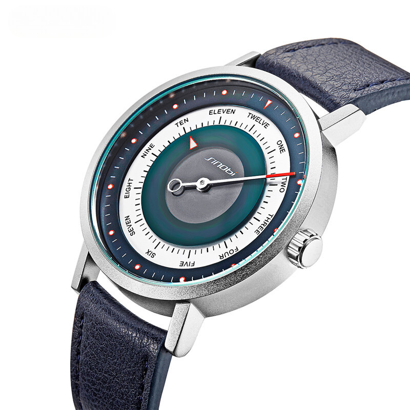 Montre de sport d'inspiration militaire