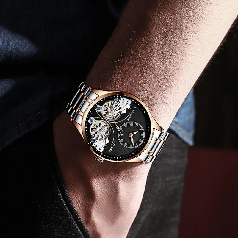 Montre mécanique lumineuse à double tourbillon