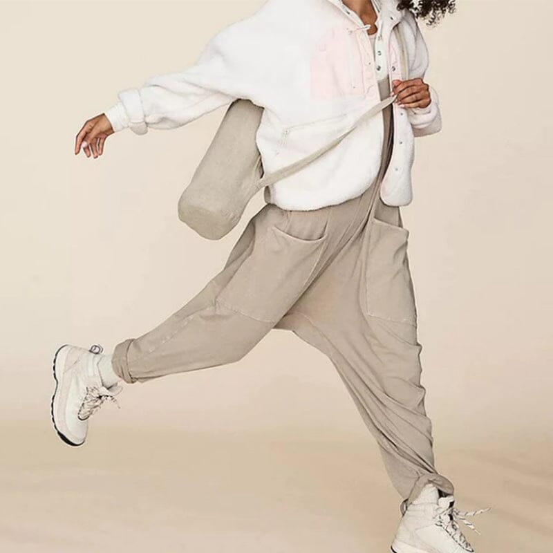 PocketVJumpsuit Combinaison minimaliste élégante