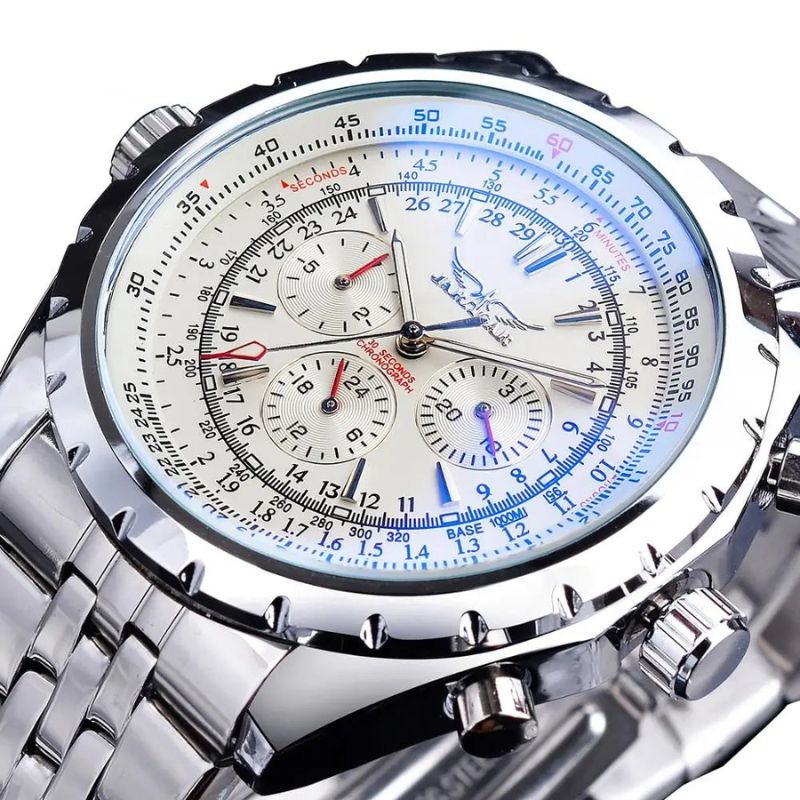 Montre mécanique militaire