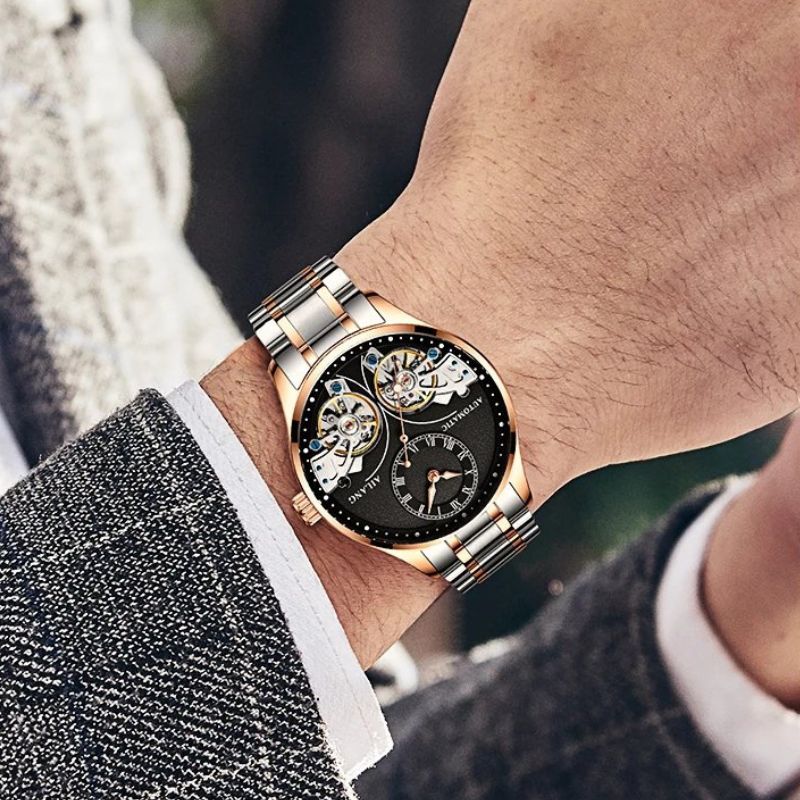 Montre mécanique lumineuse à double tourbillon