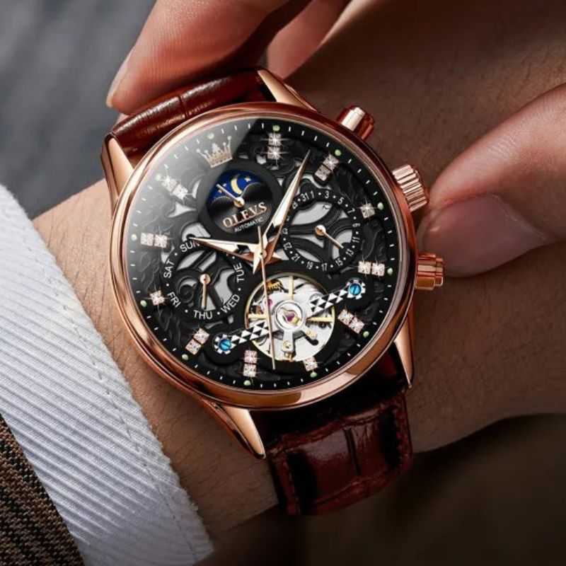 Montre mécanique automatique avec bracelet en cuir