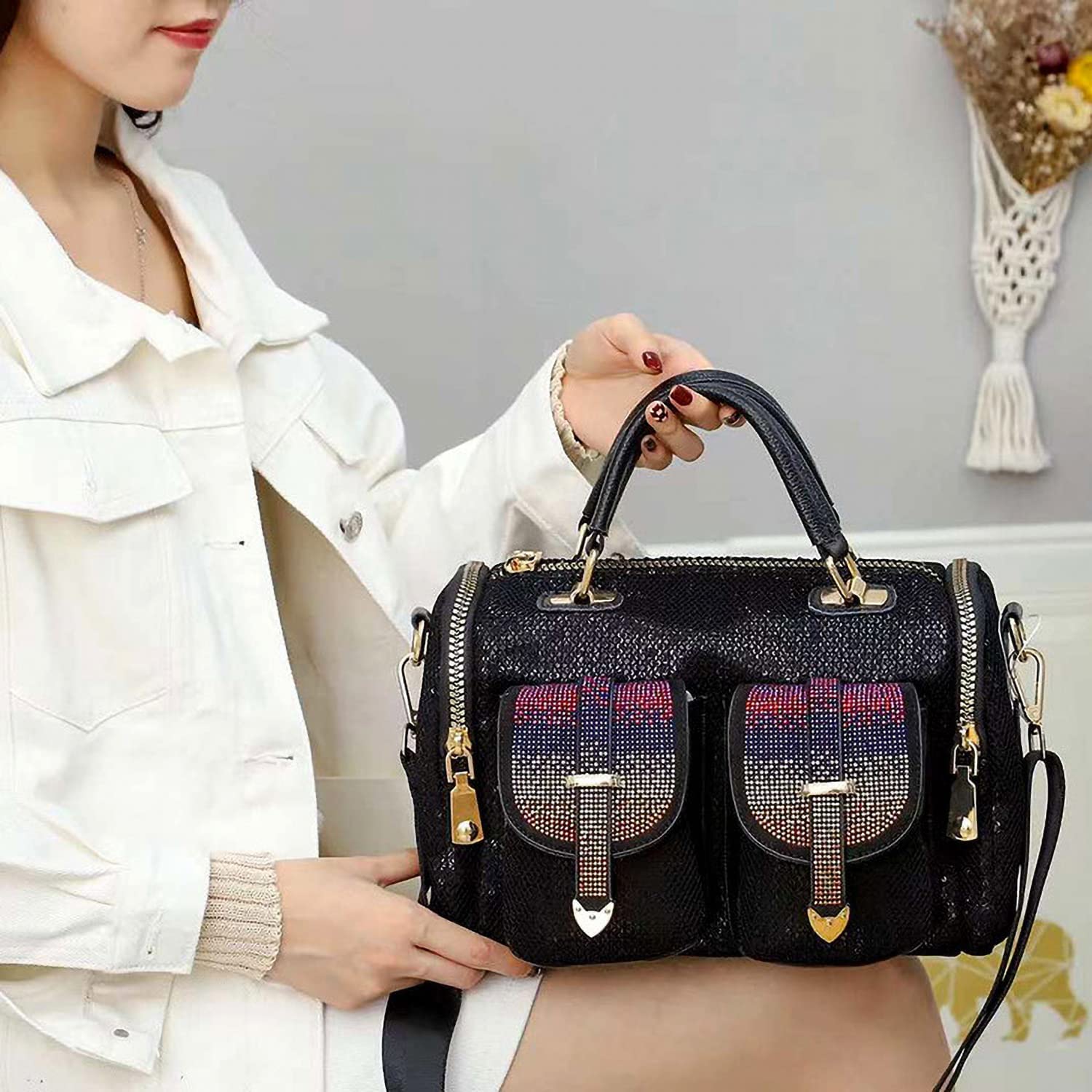 Sac à main en paillette irisée avec strass