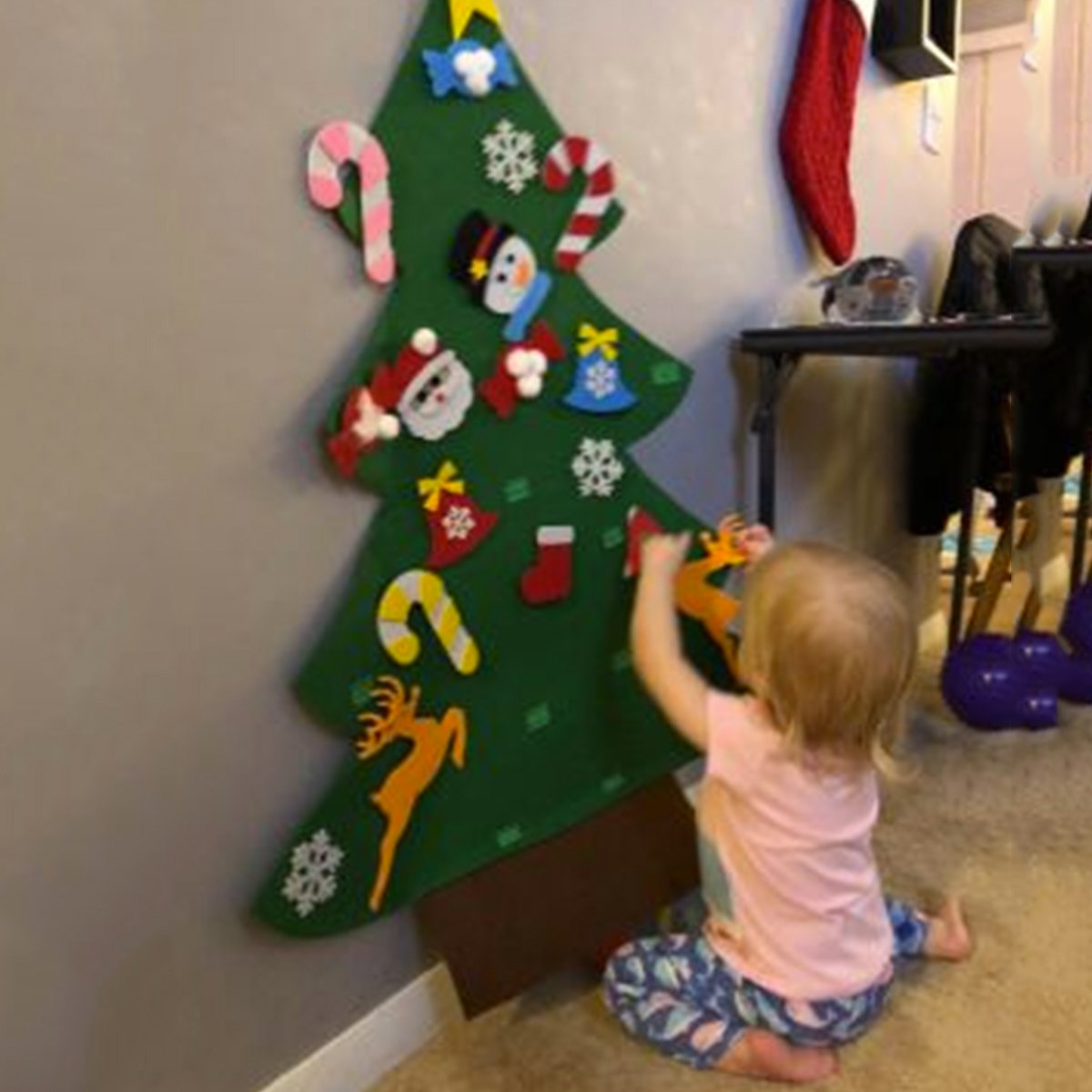 Décorations joyeuses Arbre de Noël pour enfants