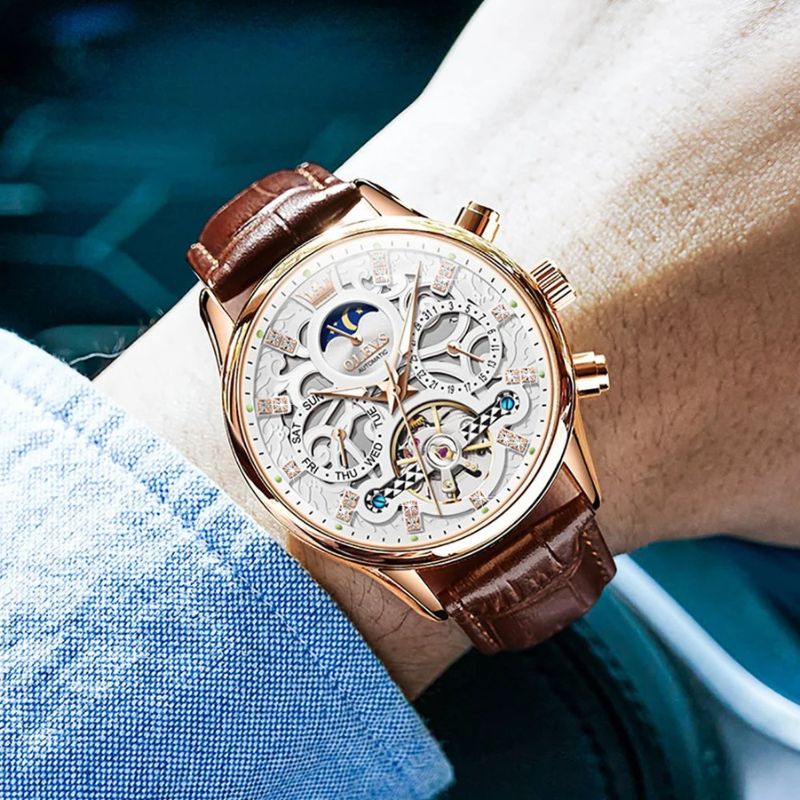 Montre mécanique automatique avec bracelet en cuir