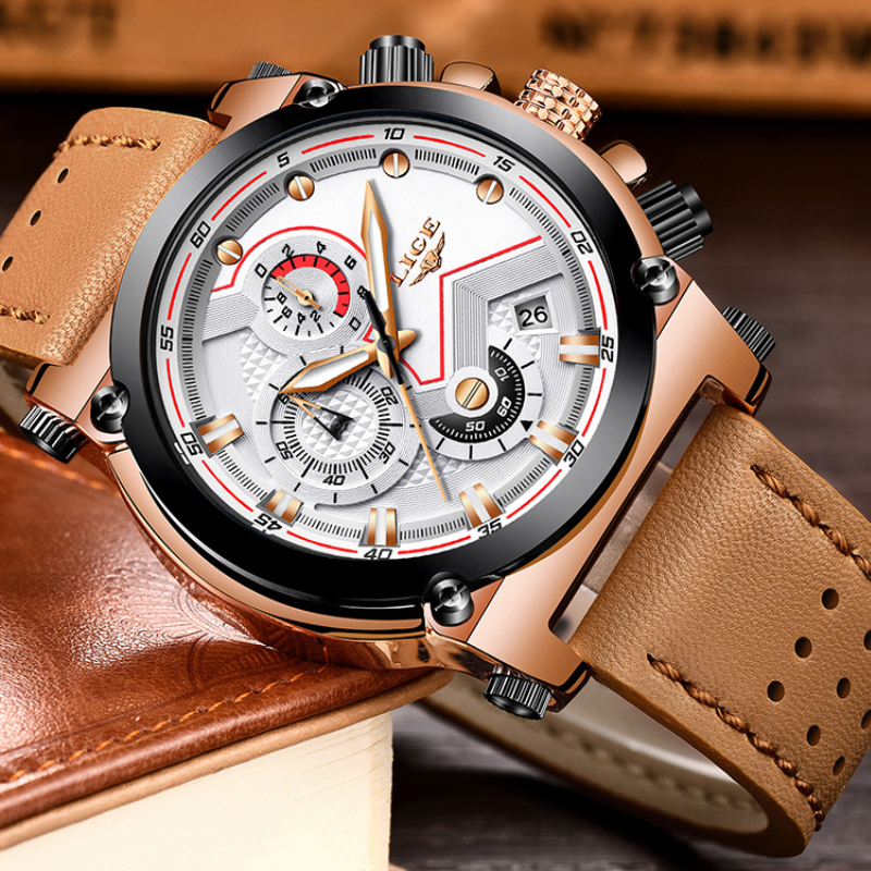 Montre de sport classique en cuir brun