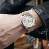Montre classique moderne