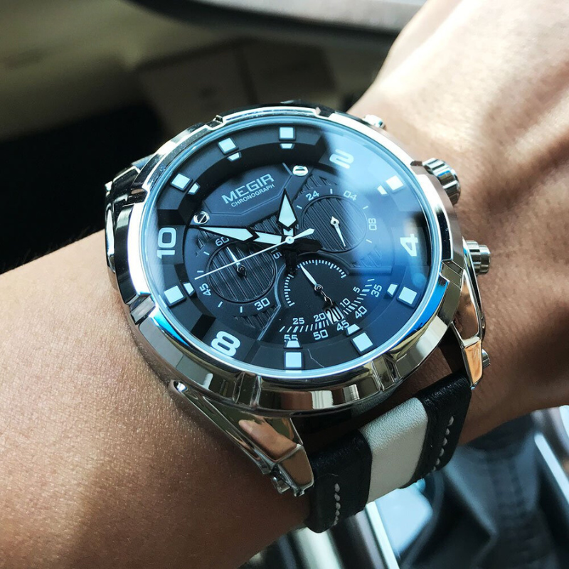 Montre chronographe militaire de luxe en cuir
