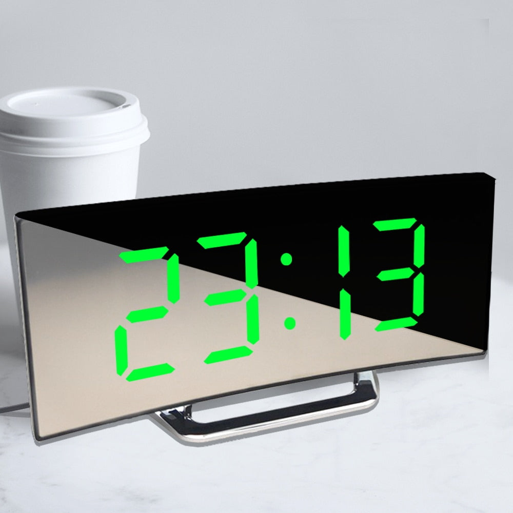 Réveil avec affichage LED