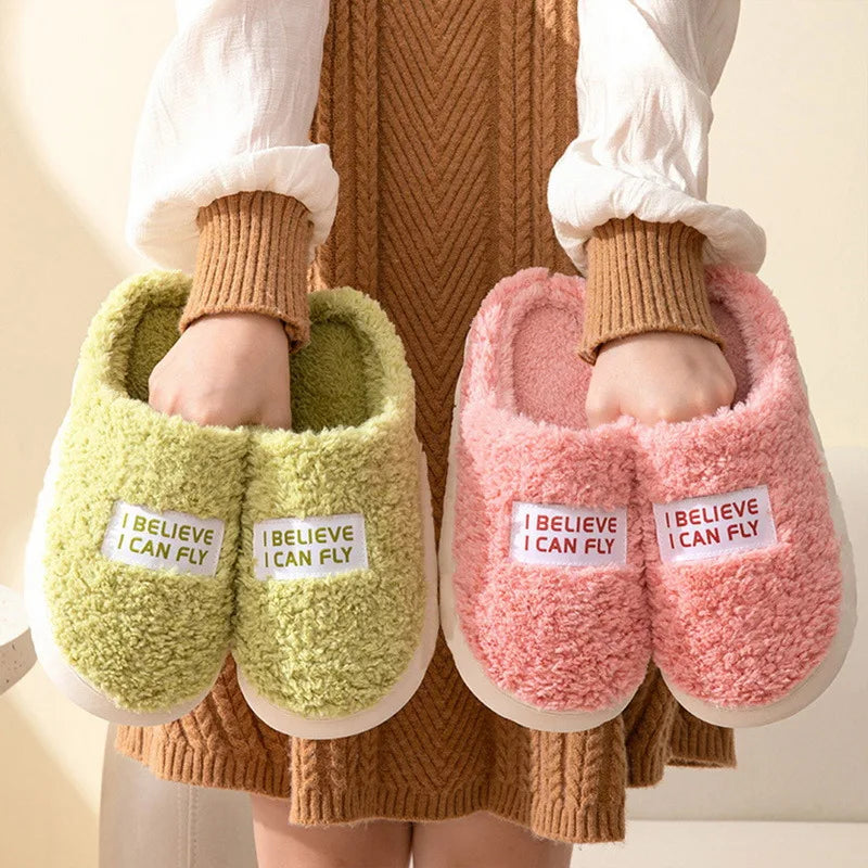 Chaussons Intérieurs en Peluche Douce