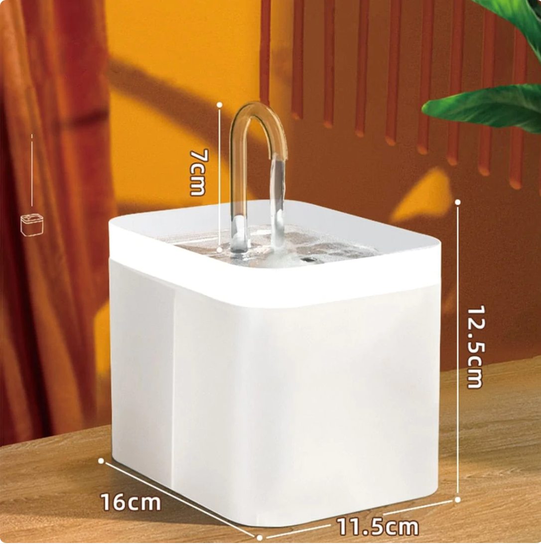 Distributeur d'eau antibactérienne Easy Drink pour animaux