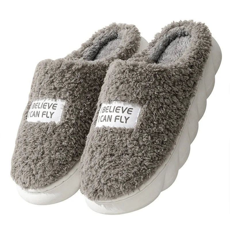 Chaussons Intérieurs en Peluche Douce