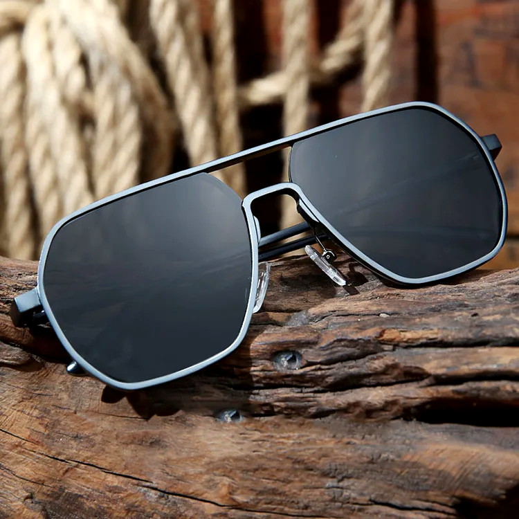 Lunettes de soleil rétro à monture métallique pour hommes