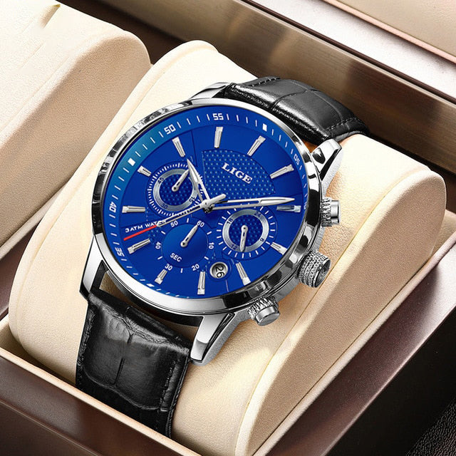Montre militaire en cuir à la mode