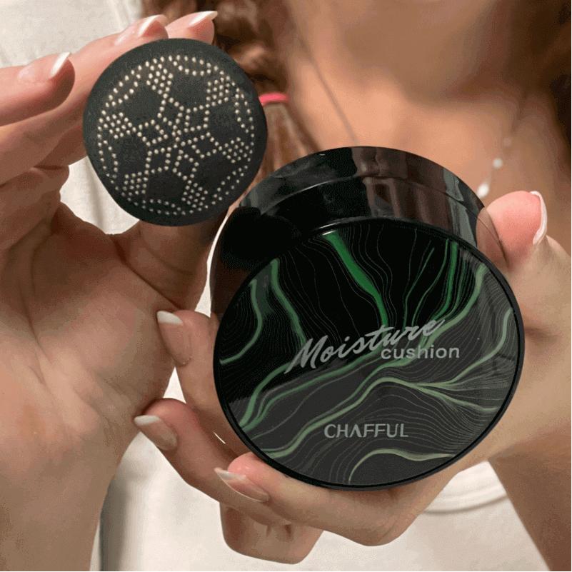 Crème de fond de teint Moisy avec éponge champignon