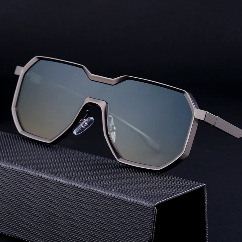 Lunettes de soleil gothiques et punk pour hommes