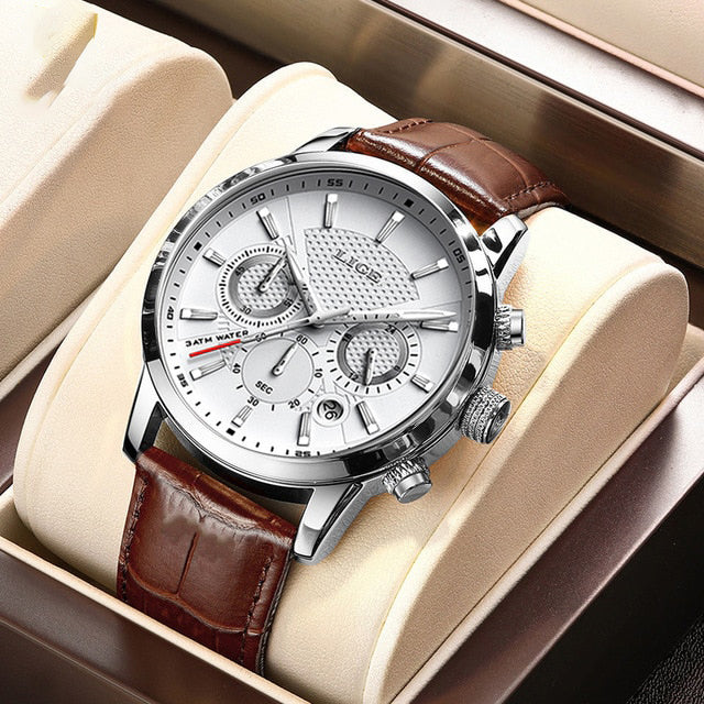 Montre militaire en cuir à la mode